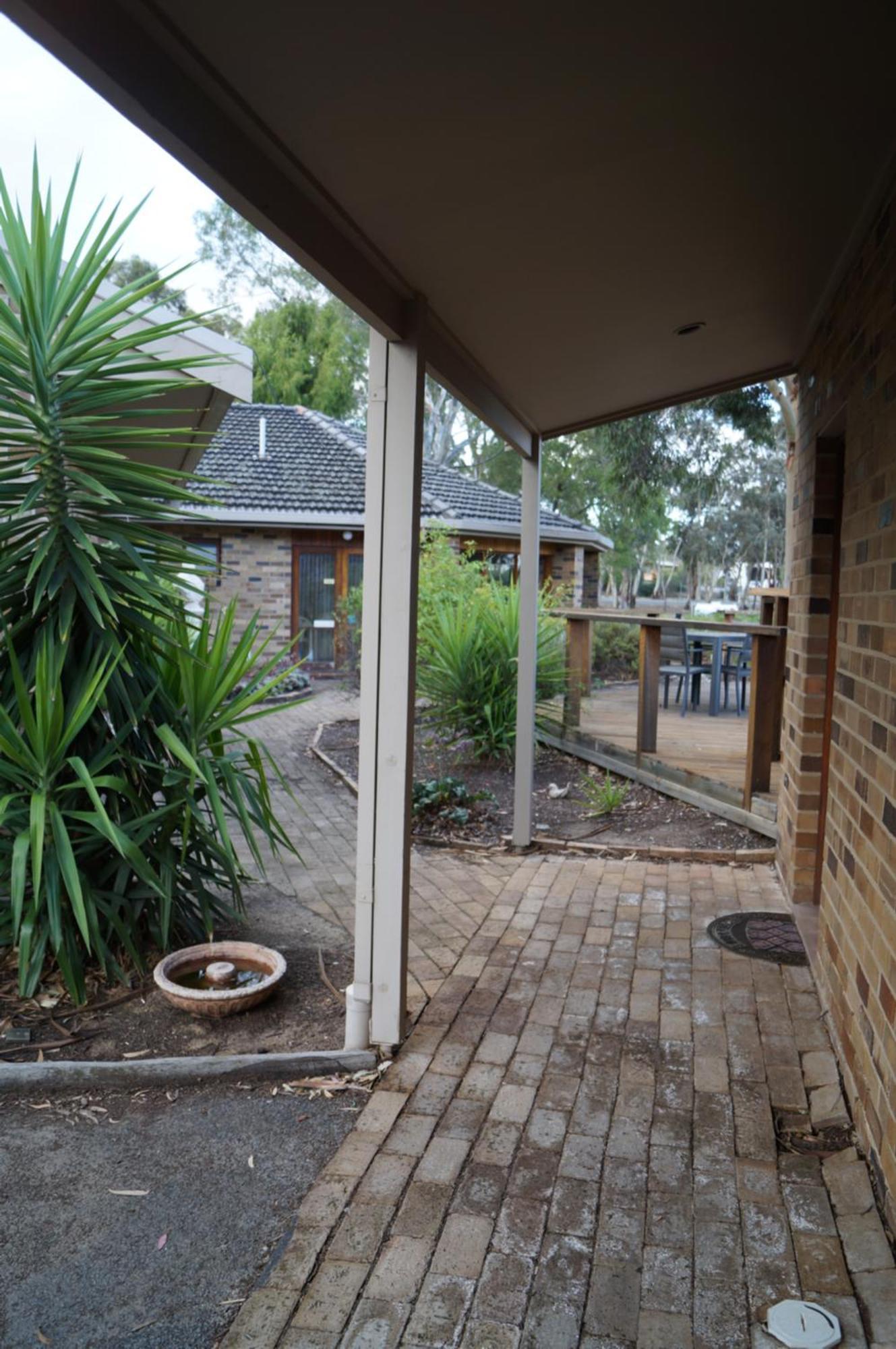 Magdala Motor Lodge & Lakeside Restaurant Stawell Room photo