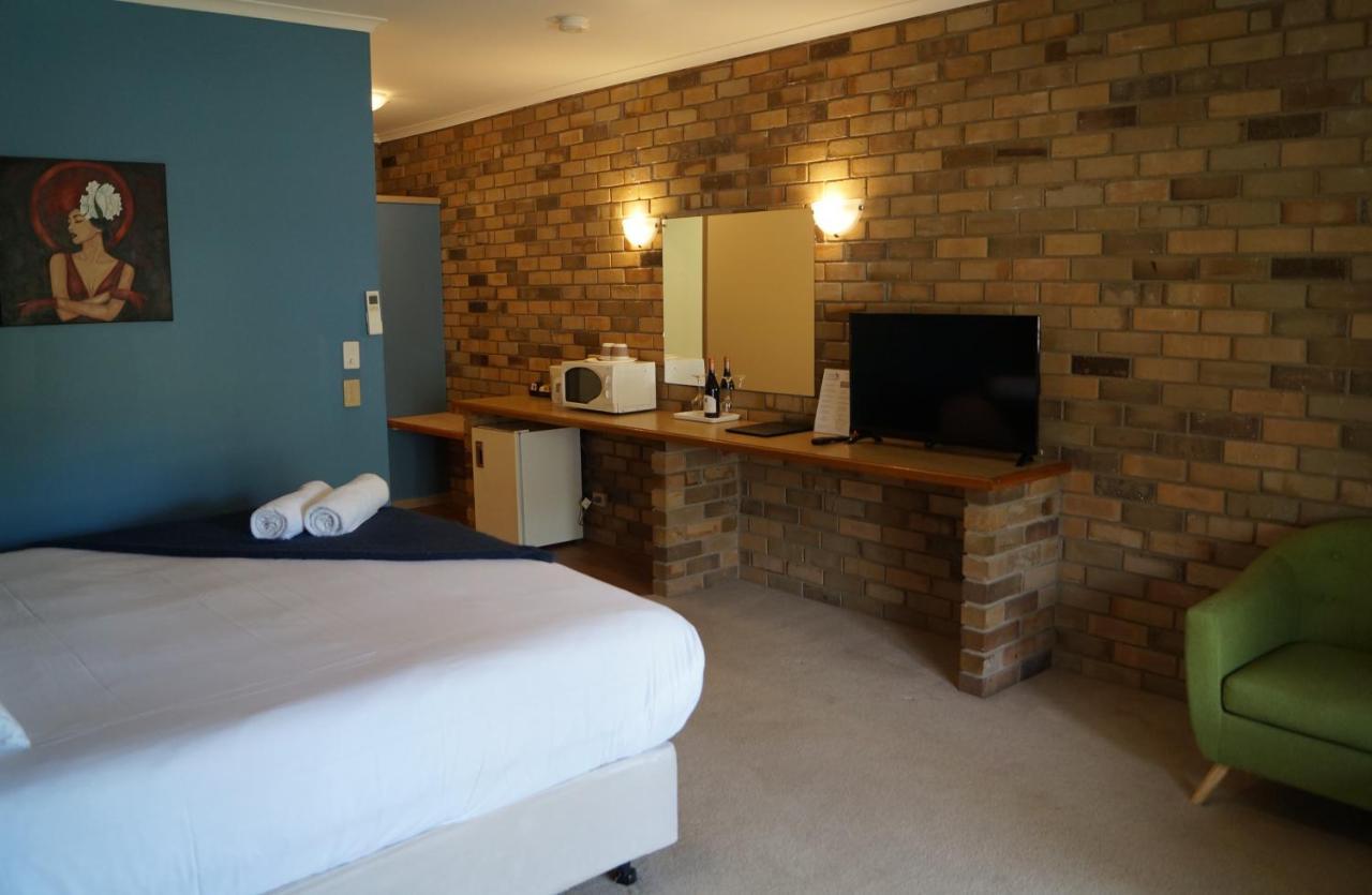 Magdala Motor Lodge & Lakeside Restaurant Stawell Exterior photo
