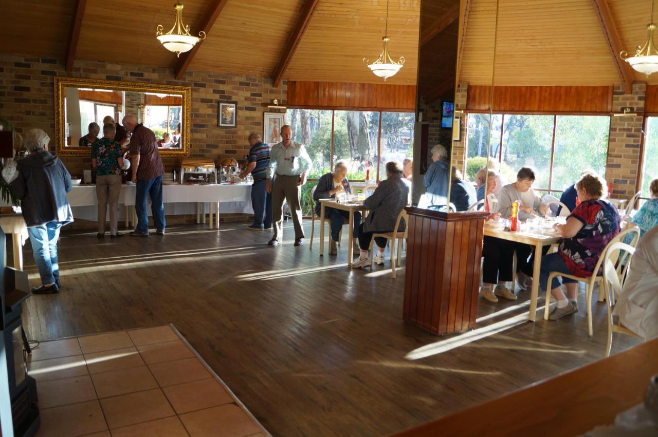 Magdala Motor Lodge & Lakeside Restaurant Stawell Exterior photo