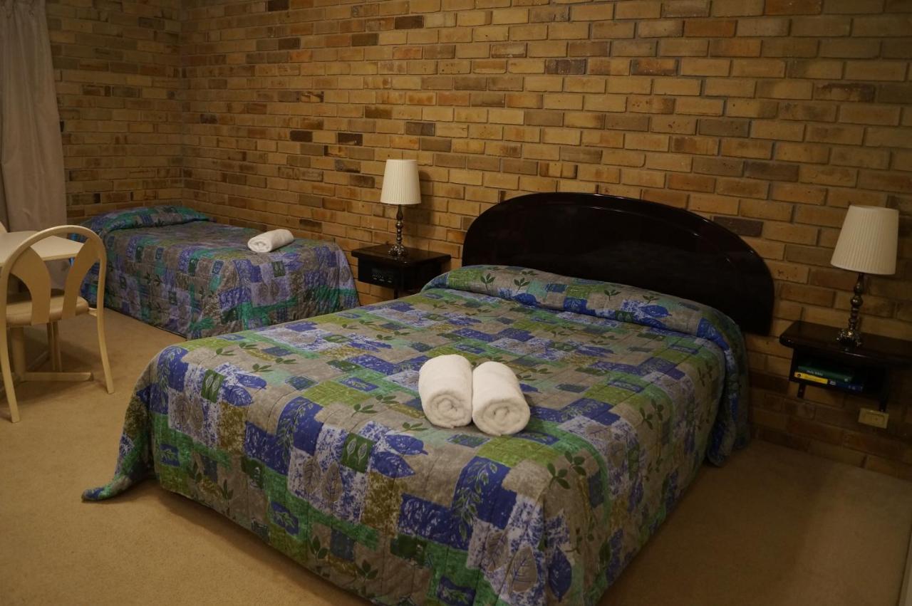 Magdala Motor Lodge & Lakeside Restaurant Stawell Room photo